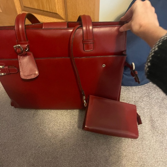 Handbags - Vibrant Red Leather purse with Design come with a smaller bag attached
